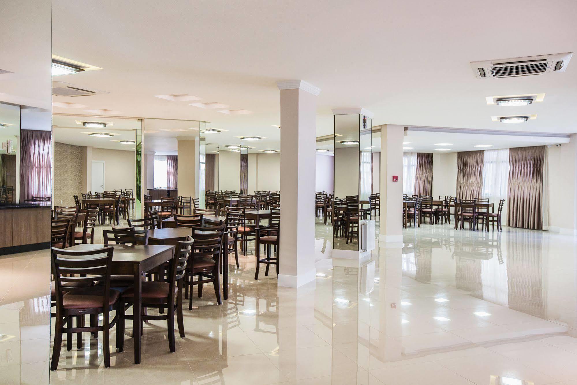 Gaboardi Park Hotel كوريتيبانوس المظهر الخارجي الصورة