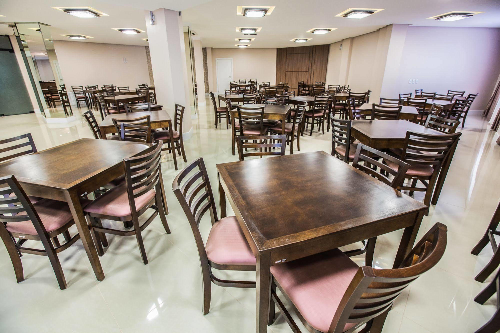 Gaboardi Park Hotel كوريتيبانوس المظهر الخارجي الصورة
