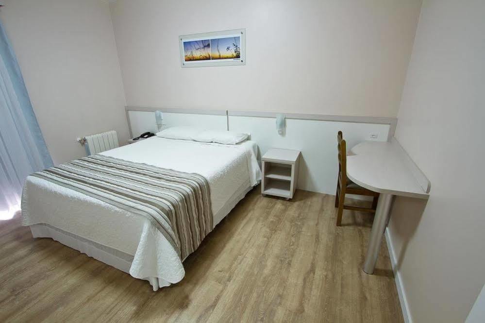 Gaboardi Park Hotel كوريتيبانوس المظهر الخارجي الصورة